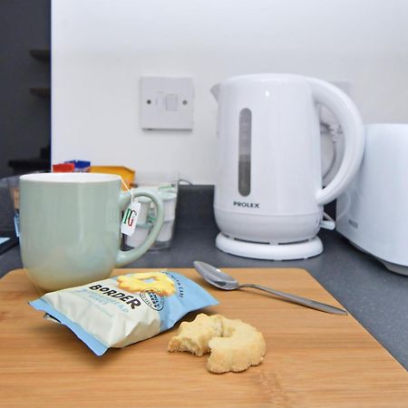 Sapphire Apartments By Yourstays - Luxury 2 Bedroom Apartments In Crewe Luaran gambar