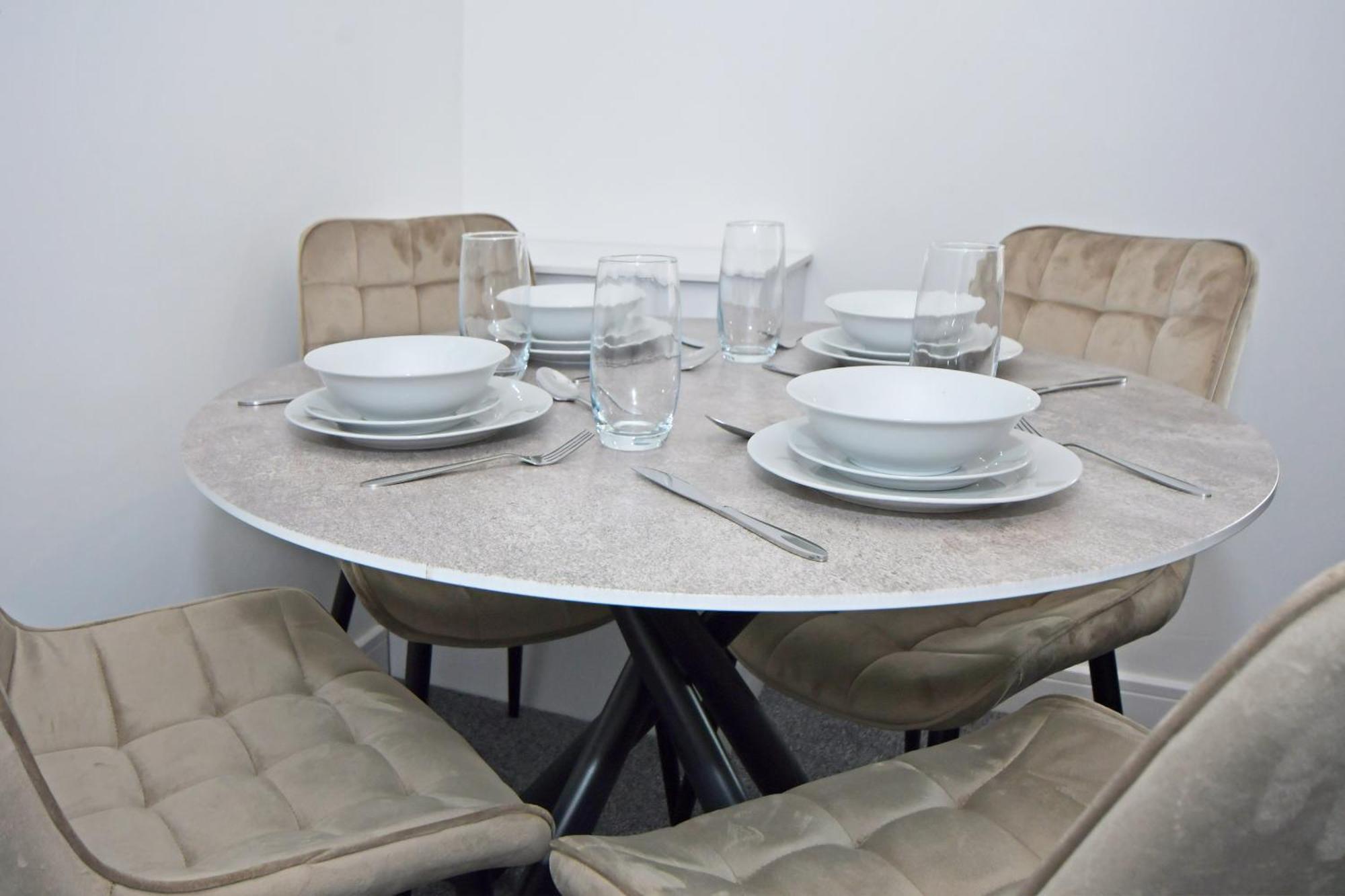 Sapphire Apartments By Yourstays - Luxury 2 Bedroom Apartments In Crewe Luaran gambar